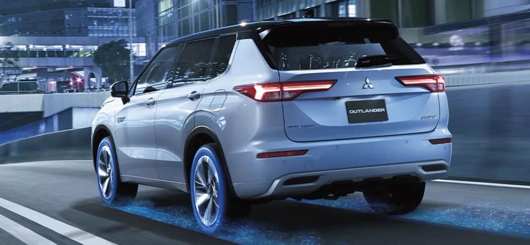 Pojemność baterii Outlander PHEV - jakie są różnice i zasięg?