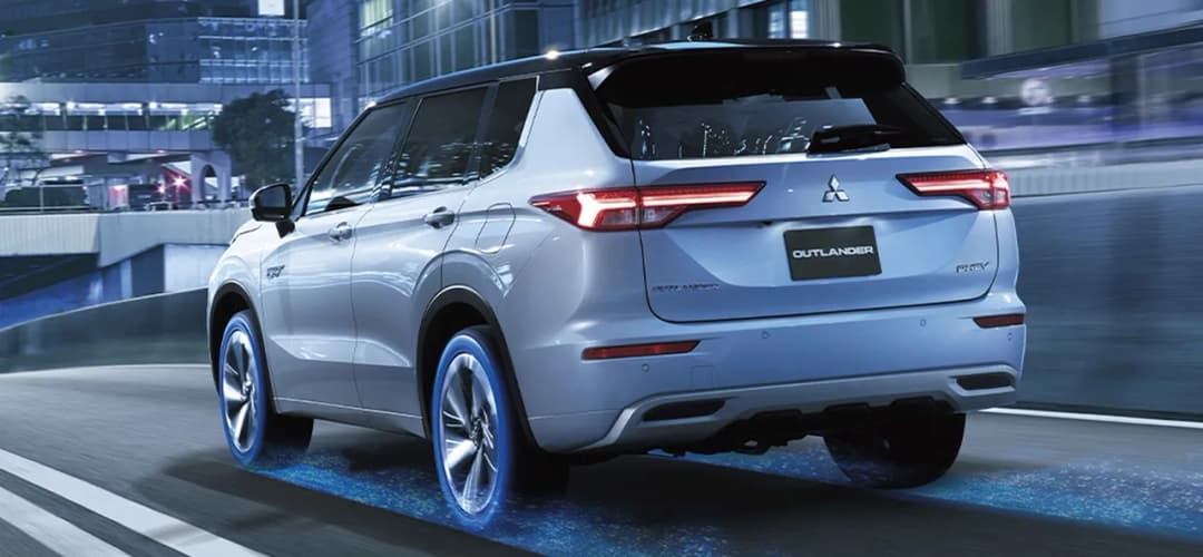 Pojemność baterii Outlander PHEV - jakie są różnice i zasięg?