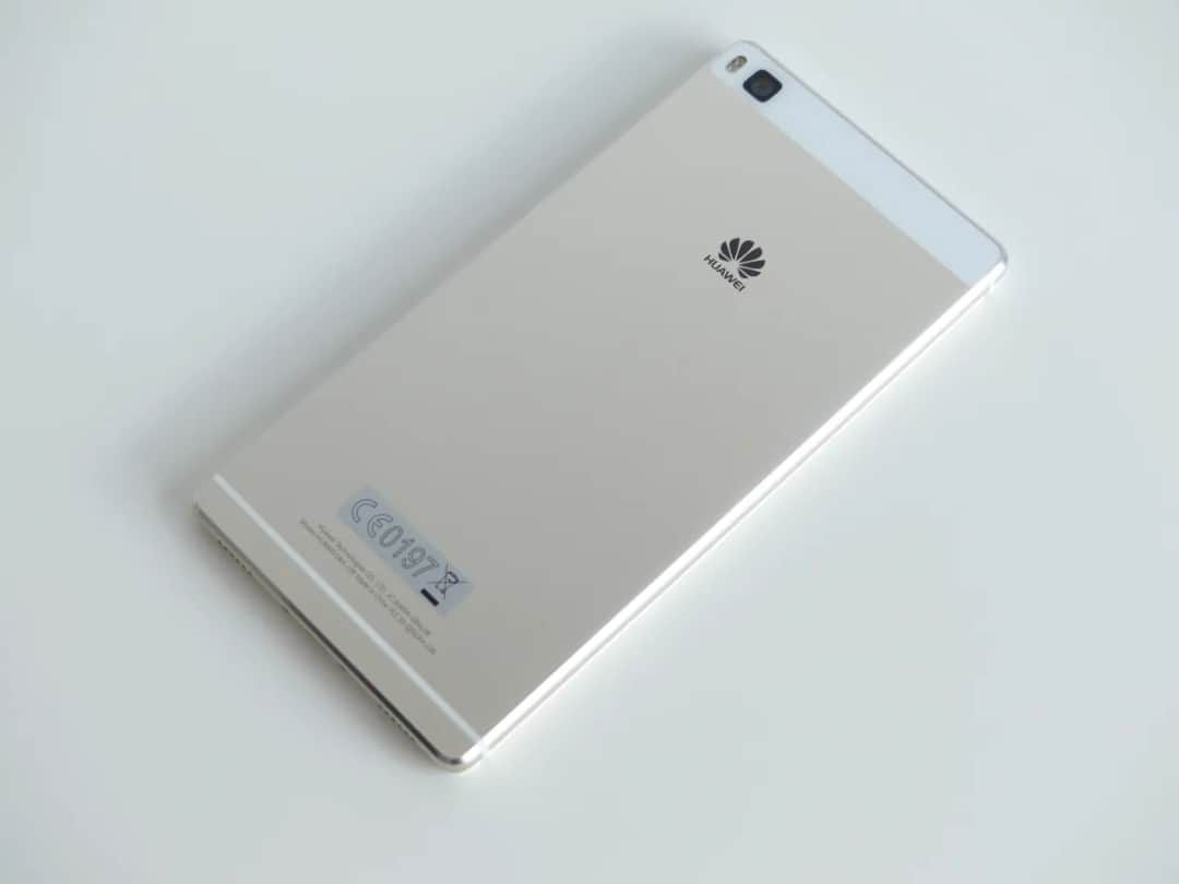 Pojemność baterii Huawei P8: co musisz wiedzieć o akumulatorze