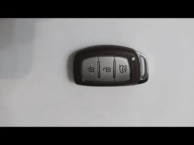 Jak wymiana baterii w kluczyku hyundai ix35 może być prosta i szybka