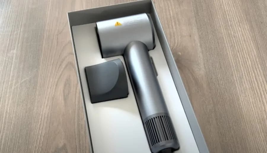 Porównanie suszarka Xiaomi jak Dyson: Która lepsza dla Twoich włosów?