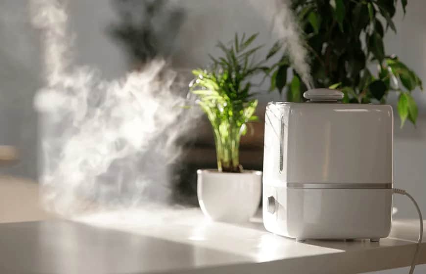 Jaką wodę wlać do nawilżacza powietrza, aby uniknąć problemów?